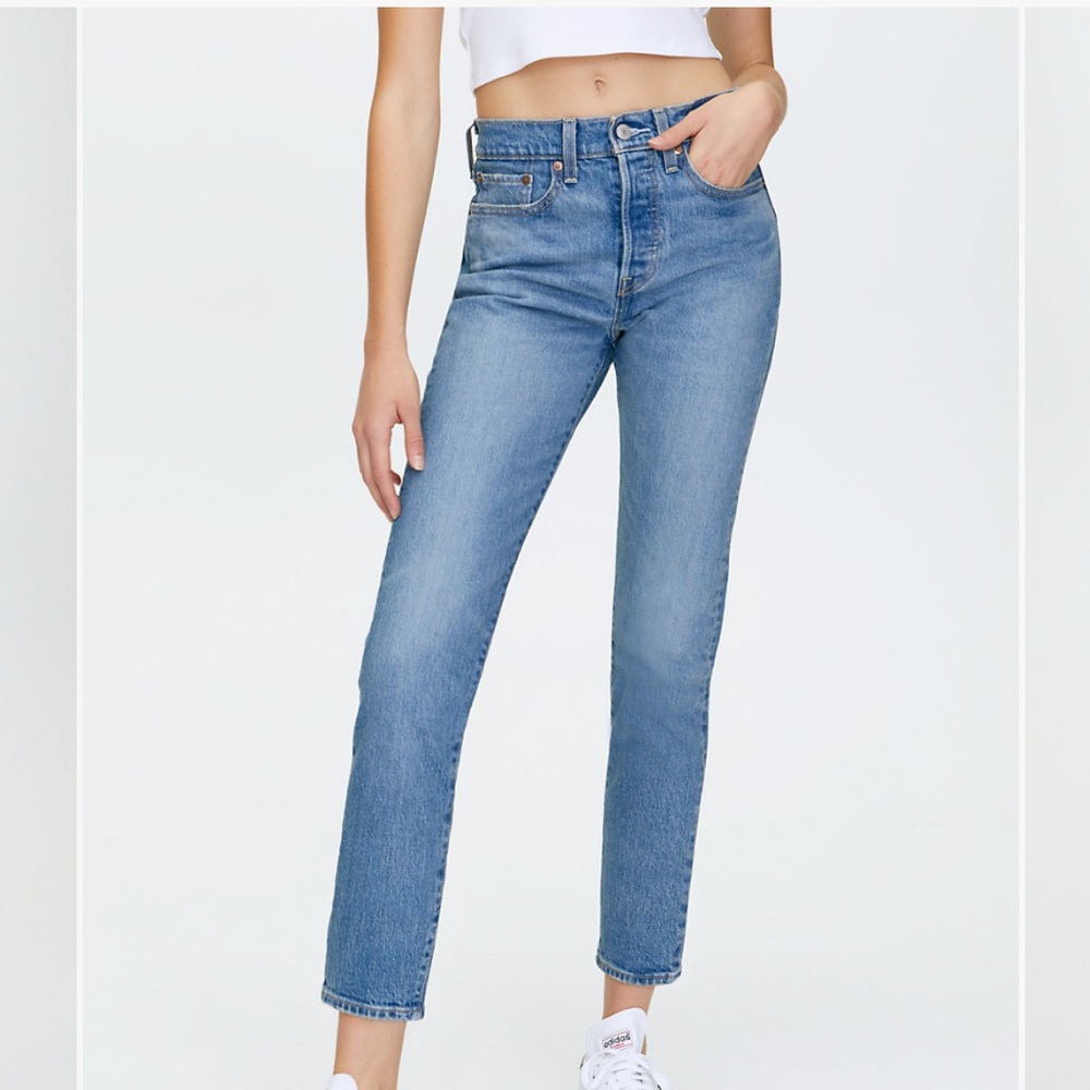 Levi’s Wedgie straight jean